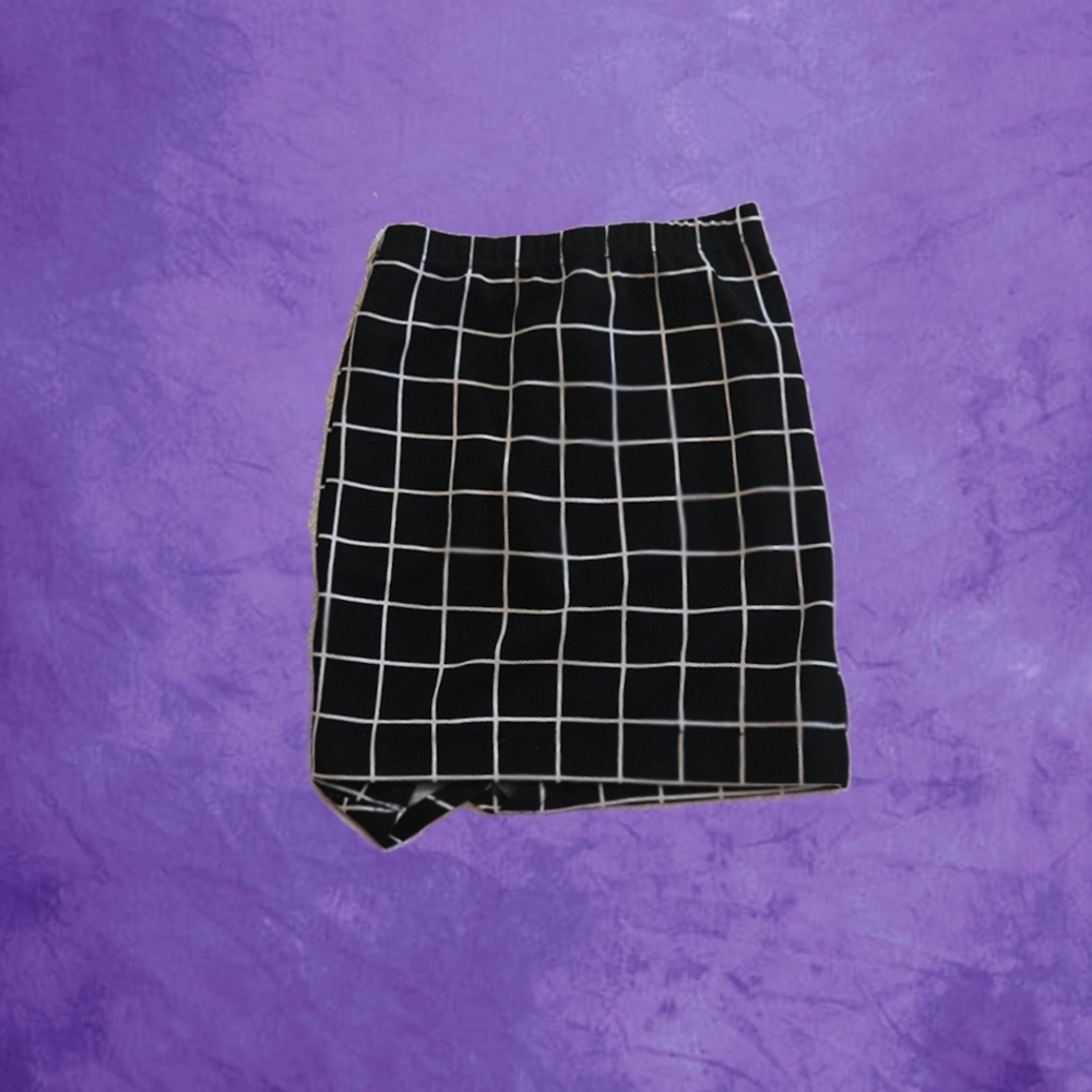 Black and White Grid Pattern Skirt